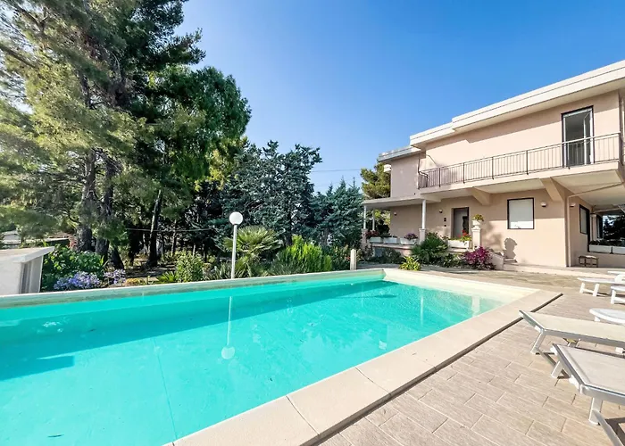 Jose - Pgi212 By Interhome Civezza